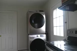 2402 Owen Dr, Wilmington, DE 19808 - Photo 4