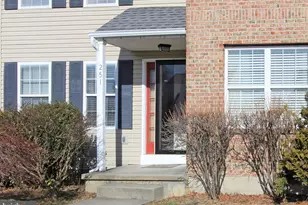 251 E Flagstone Dr, Newark, DE 19702 - Photo 2