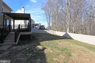 251 E Flagstone Dr, Newark, DE 19702 - Photo 16