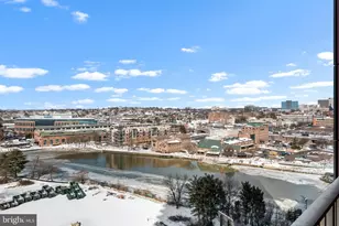 105 Christina Landing Dr, Wilmington, DE 19801 - Photo 2