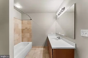 105 Christina Landing Dr, Wilmington, DE 19801 - Photo 8