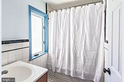 306 Village Road, Wilmington, DE 19805 - Photo 12