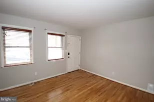 25 E 4th St, New Castle, DE 19720 - Photo 4