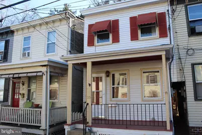 25 E 4th Street, New Castle, DE 19720 - Photo 1