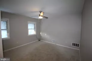 25 E 4th St, New Castle, DE 19720 - Photo 12