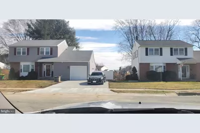 105 Layton Drive, New Castle, DE 19720 - Photo 2