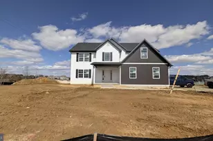 107 Nicholas Ct, New Castle, DE 19720 - Photo 2