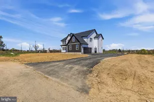 107 Nicholas Ct, New Castle, DE 19720 - Photo 4