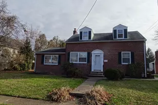 27 W 7th St, New Castle, DE 19720 - Photo 1