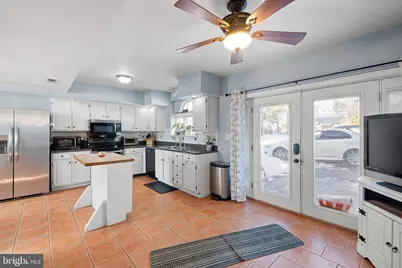 301 White Pine Drive, Middletown, DE 19709 - Photo 2