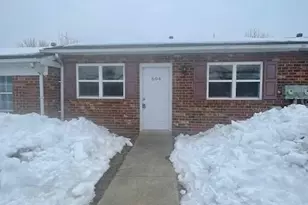 604 Green Tree Ln, Bear, DE 19701 - Photo 1