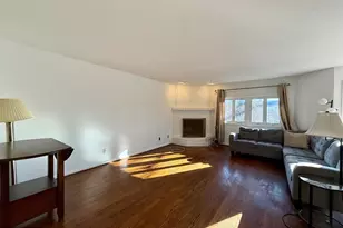 28 Servan Ct, Wilmington, DE 19805 - Photo 2