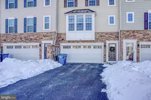 2121 Rivers Dr, Newark, DE 19702 - Photo 2