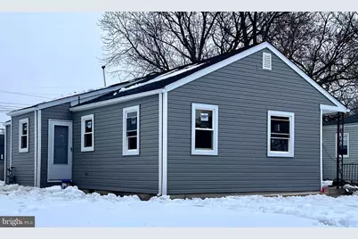 321 Bassett Avenue, New Castle, DE 19720 - Photo 2
