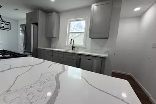 321 Bassett Ave, New Castle, DE 19720 - Photo 10