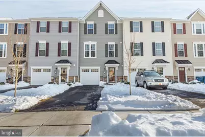 2047 Rivers Drive, Newark, DE 19702 - Photo 2