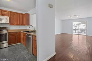 221 Vercelli Dr, Bear, DE 19701 - Photo 4