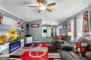 74 Kathy Ln, Wilmington, DE 19808 - Photo 12