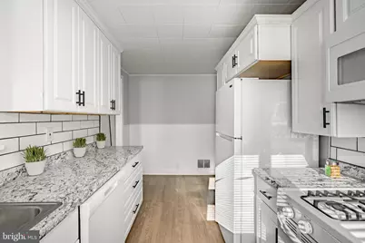 8 Garrett Road, Wilmington, DE 19809 - Photo 10