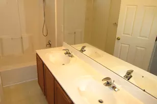 136 Clear Creek Dr, Bear, DE 19701 - Photo 16