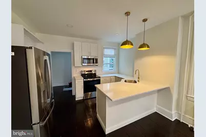 41 W 5th Street #1, New Castle, DE 19720 - Photo 2