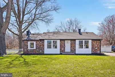 32 Constitution Boulevard, New Castle, DE 19720 - Photo 1