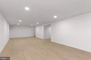 32 Constitution Blvd, New Castle, DE 19720 - Photo 18