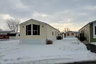 1749 Barbara Cir, Bear, DE 19701 - Photo 2