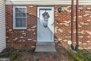 405 Shai Cir, Bear, DE 19701 - Photo 2