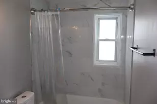 306 Elwood Pl, New Castle, DE 19720 - Photo 8