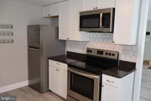 306 Elwood Pl, New Castle, DE 19720 - Photo 4