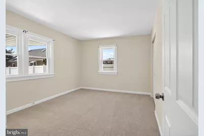 245 W Champlain Avenue, Wilmington, DE 19804 - Photo 14