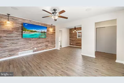 53 E Edinburgh Drive, New Castle, DE 19720 - Photo 2