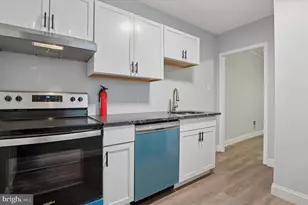 305 E 22nd St, Wilmington, DE 19802 - Photo 8