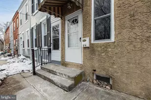 614 Clark St, New Castle, DE 19720 - Photo 2