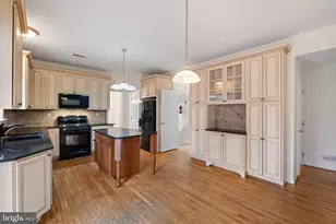 6 Killens Pond Ct, Newark, DE 19711 - Photo 16