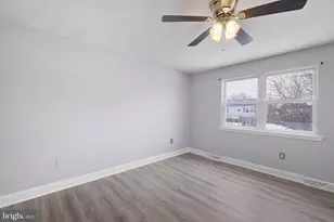 213 S Booth Dr, New Castle, DE 19720 - Photo 40