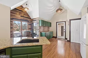 618 Dandenog Dr, Wilmington, DE 19808 - Photo 8