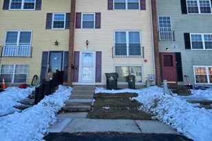 216 Whitherspoon Ln, Newark, DE 19713 - Photo 1