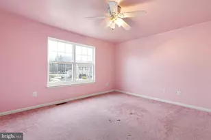 205 E Harvest Dr, New Castle, DE 19720 - Photo 12