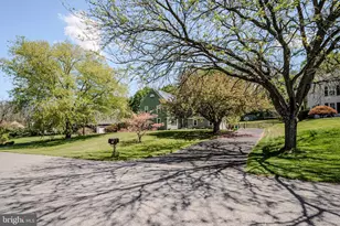 21 Farmingdale Ln, Newark, DE 19711 - Photo 2