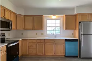 134 Chapel Hill Dr, Newark, DE 19711 - Photo 2