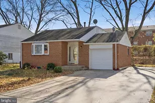 44 E Bellamy Dr, New Castle, DE 19720 - Photo 1