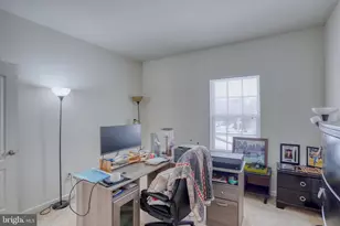 301 E Furrow Ln, Newark, DE 19702 - Photo 40