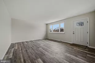 14 Cherry Rd, New Castle, DE 19720 - Photo 2