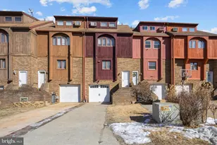 20 Servan Ct, Wilmington, DE 19805 - Photo 1