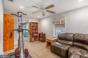 210 Glen Berne Dr, Wilmington, DE 19804 - Photo 22