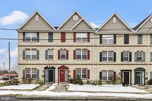 303 W 9th St, New Castle, DE 19720 - Photo 1