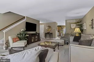 303 W 9th St, New Castle, DE 19720 - Photo 12