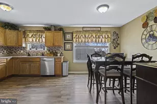 303 W 9th St, New Castle, DE 19720 - Photo 18